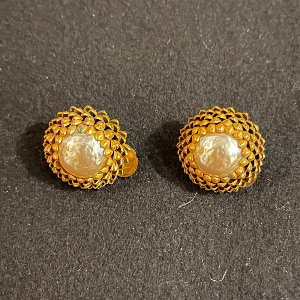 Mirriam Haskell earrings